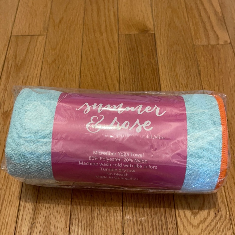 Summer & Rose yoga mat towel new in package